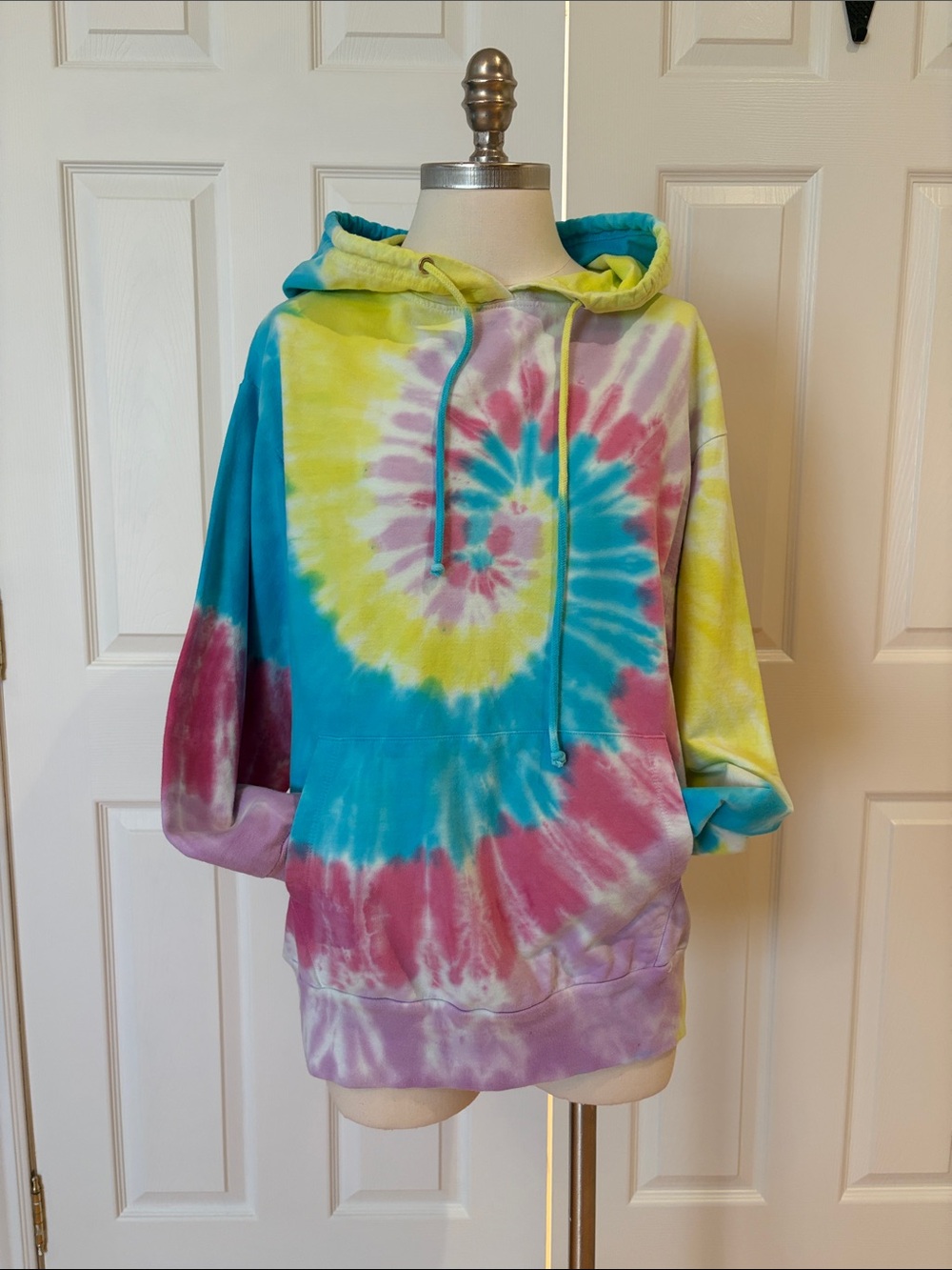 Tie Dye Hooded Sweatshirt